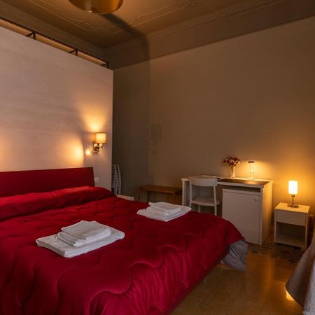 B&B Handy Palermo Eksteriør billede