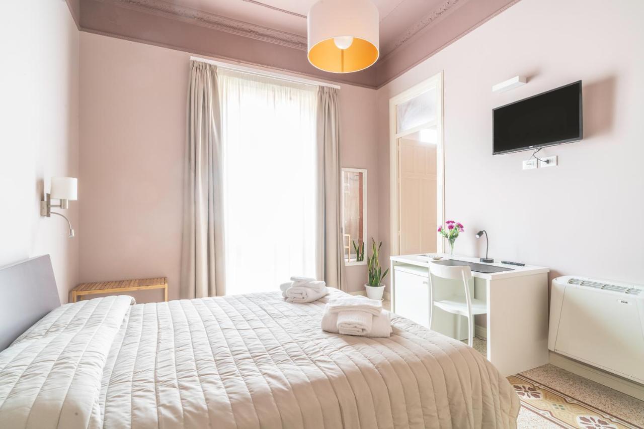 B&B Handy Palermo Eksteriør billede