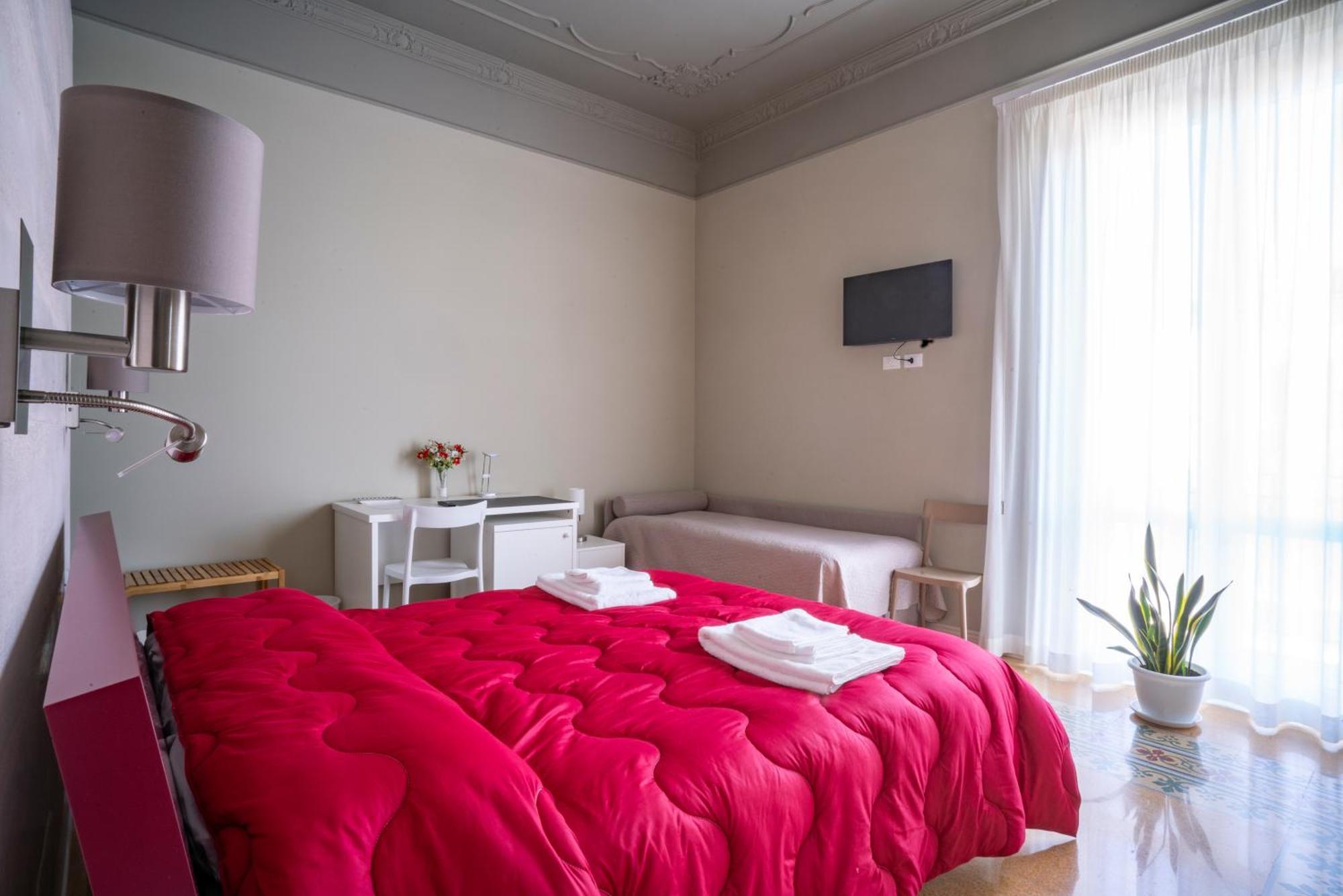 B&B Handy Palermo Eksteriør billede